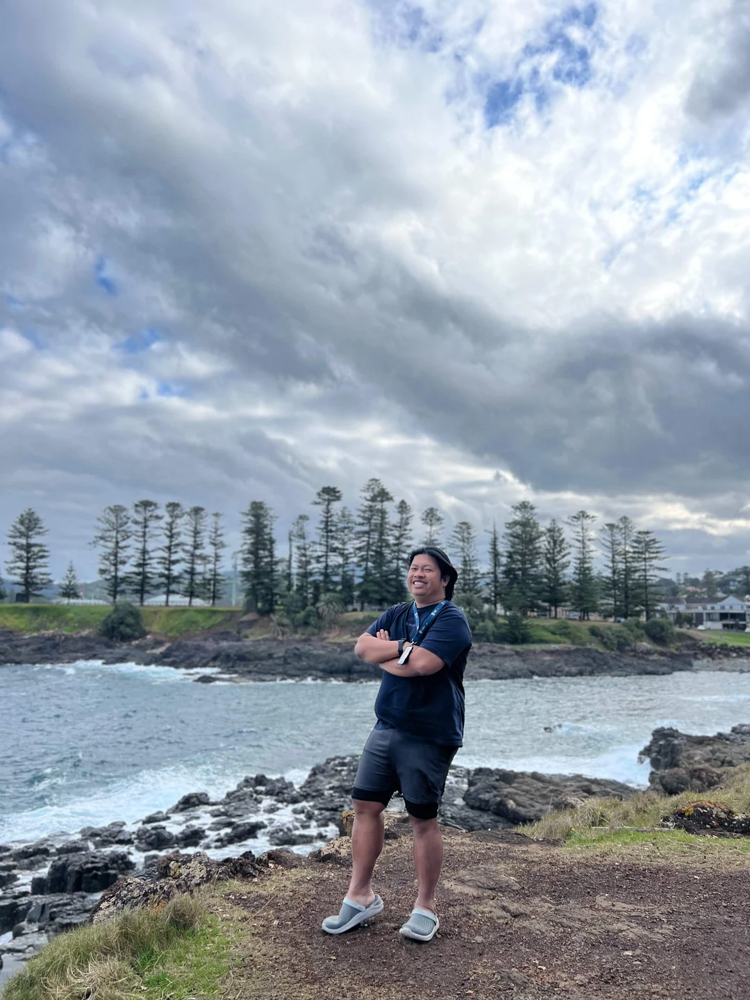 Kiama, berdiri di sini lagi