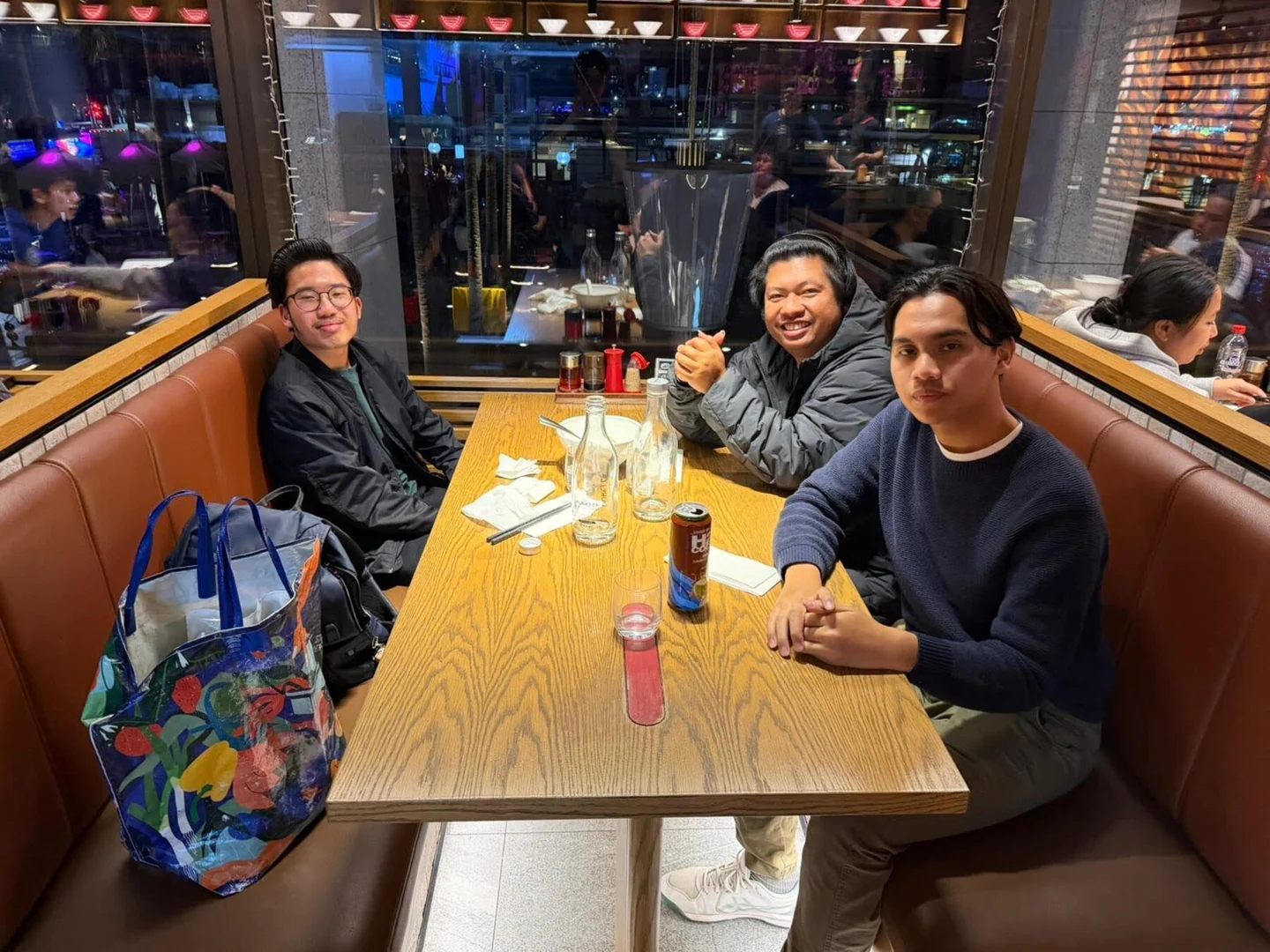 Makan bersama teman-teman USyd