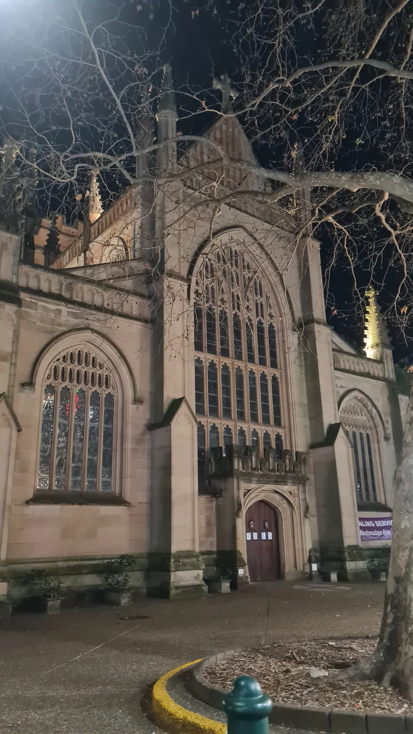 St Andrew’s Cathedral, tempat favorit di Town Hall