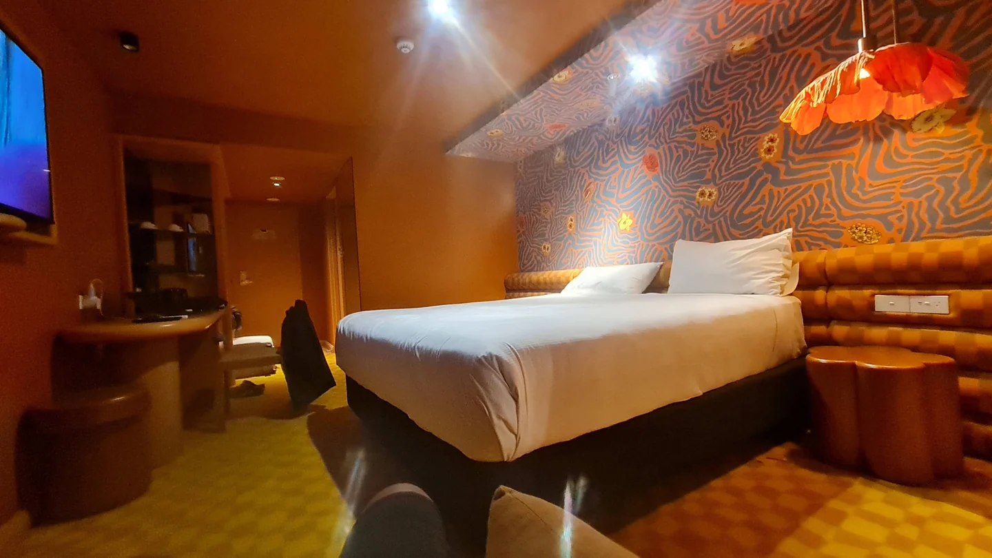 Lima hari terakhir, tinggal di hotel