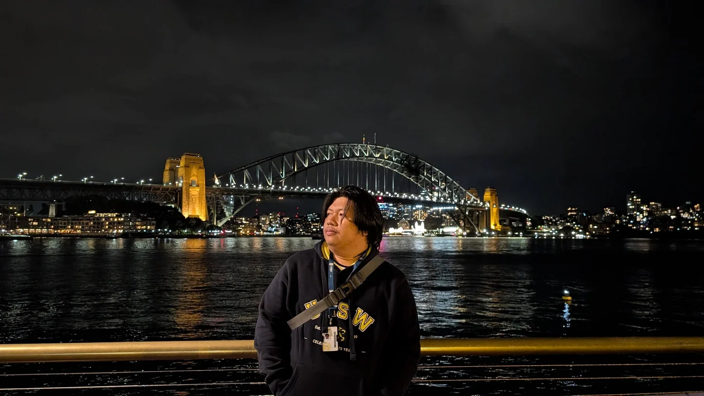 Harbour Bridge sebagai latar