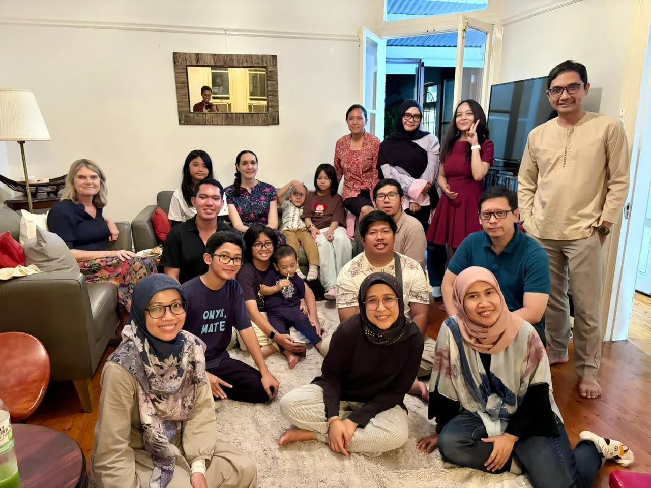 Bukber di rumah Prof. Melissa Crouch