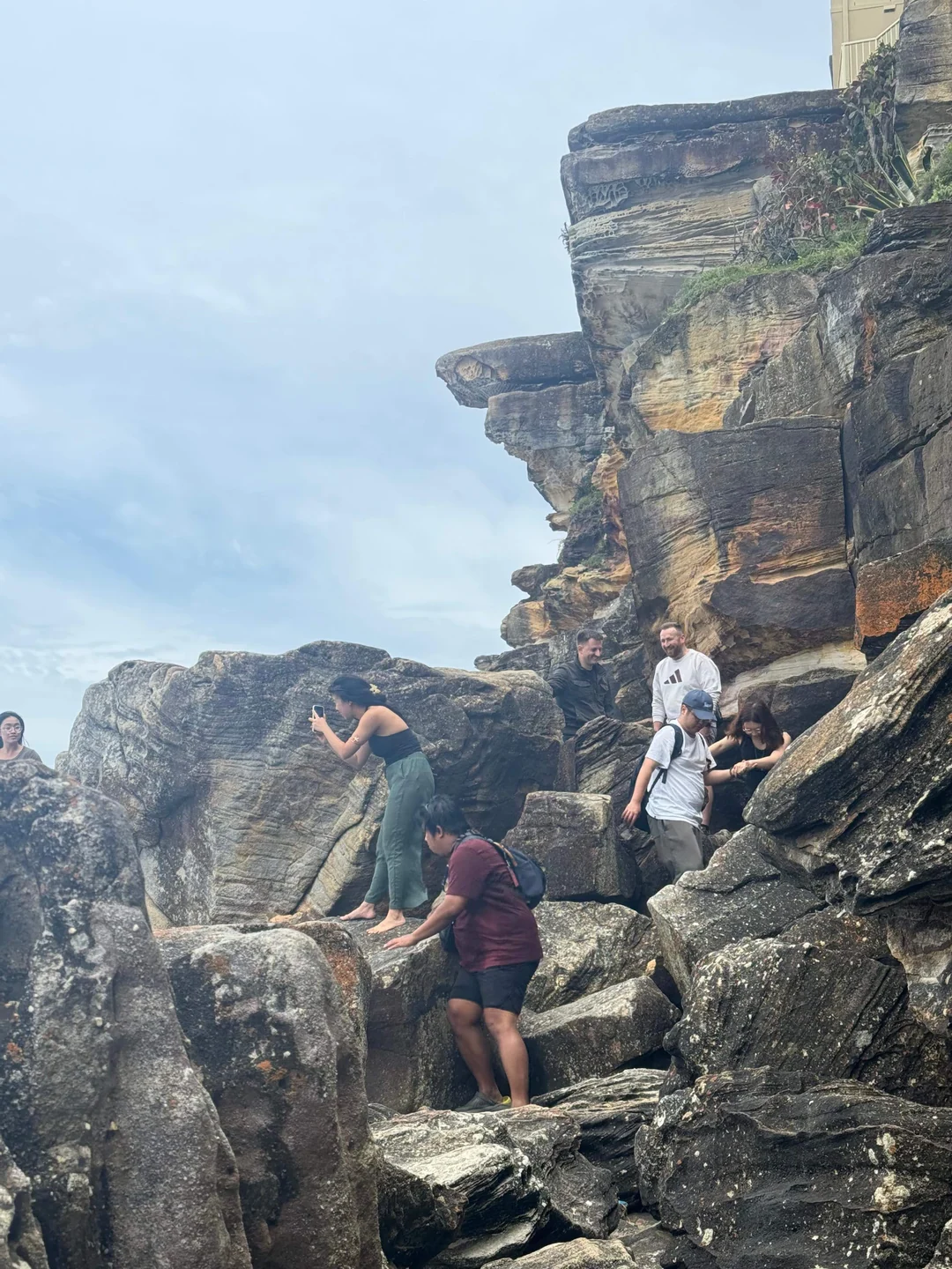 Naik ke bebatuan Manly